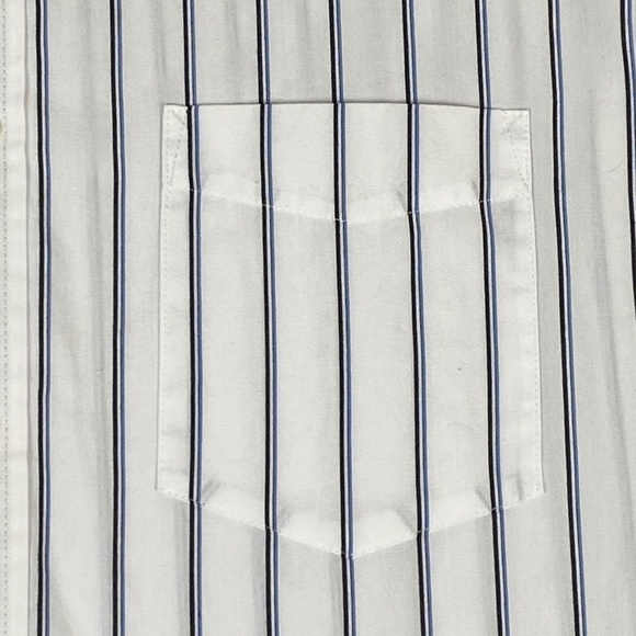 NEW Croft & Barrow Short Sleeve Button Down Striped Shirt Sz Medium NWT - Picture 5 of 8